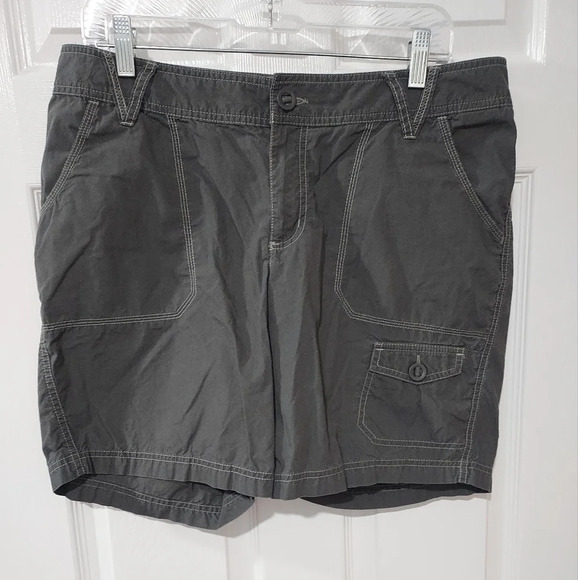 Columbia Gray Cargo Shorts in Size 14 - Picture 1 of 10